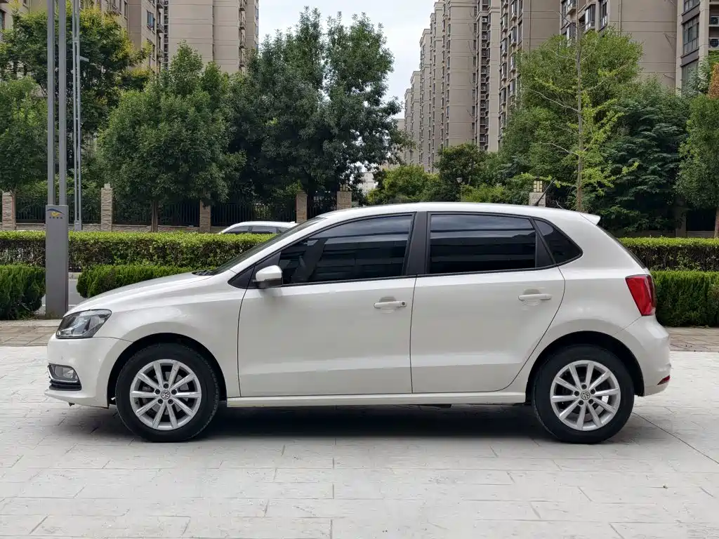 Volkswagen Polo — миниатюра 12