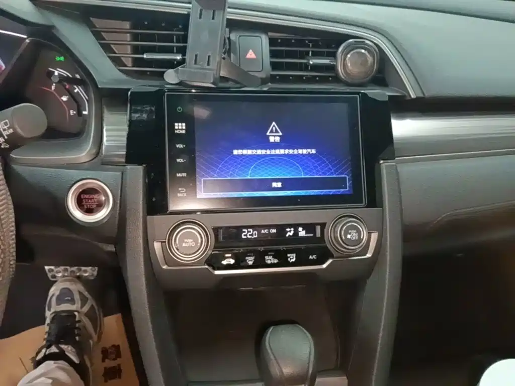 Honda Civic — миниатюра 13