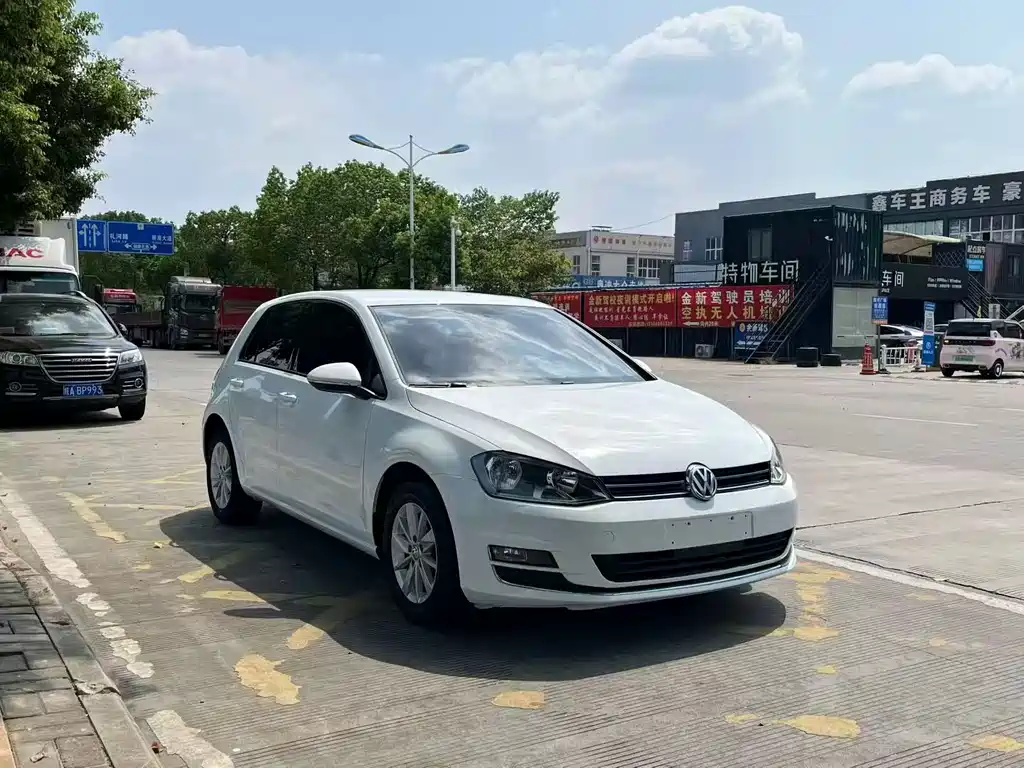 Volkswagen Golf — миниатюра 3