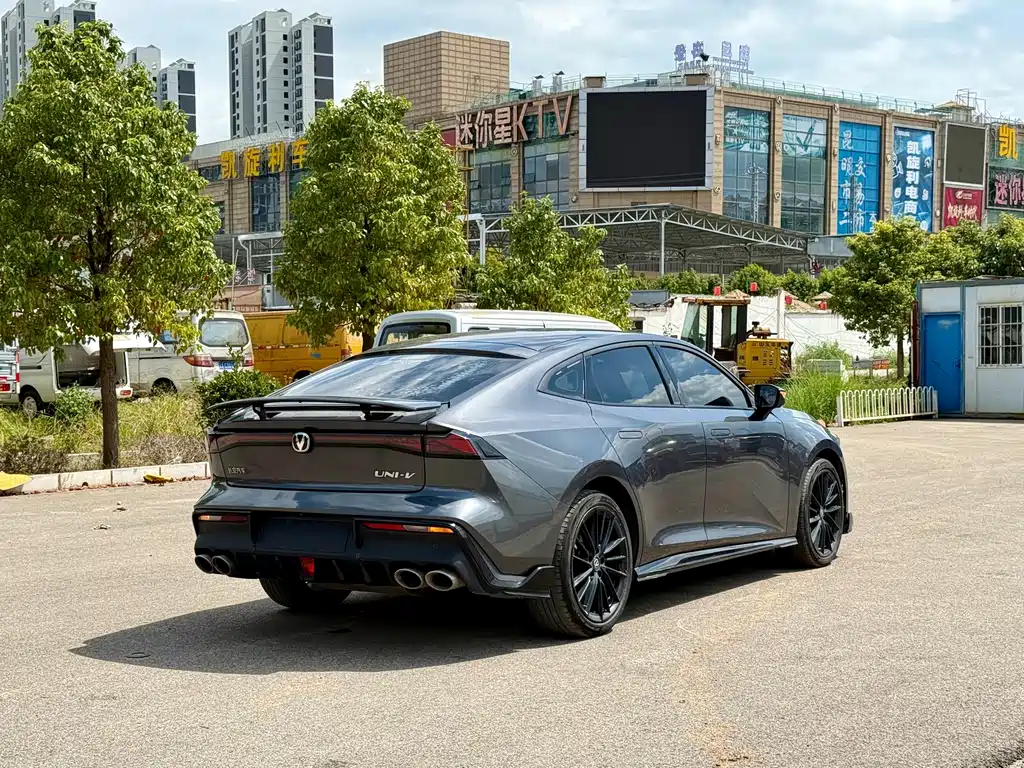 Changan UNI-V — миниатюра 4