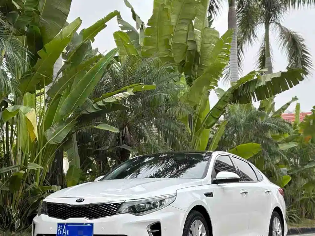 Kia K5 2016 1.6T AT LUX