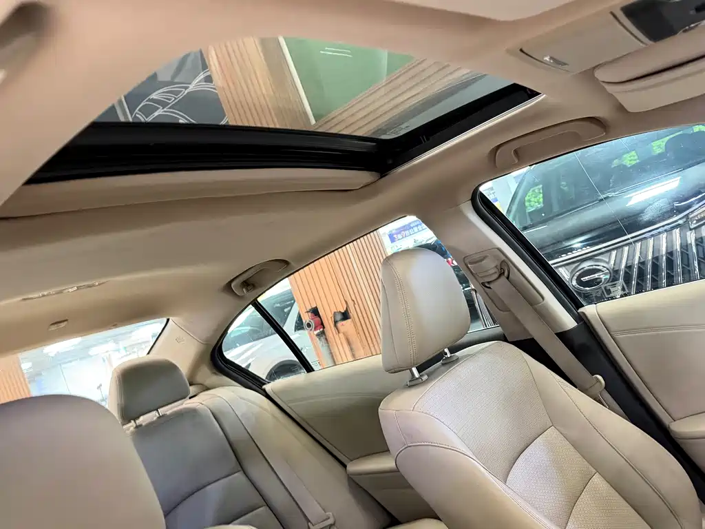 Honda Accord 2014 2.4L EX Luxury