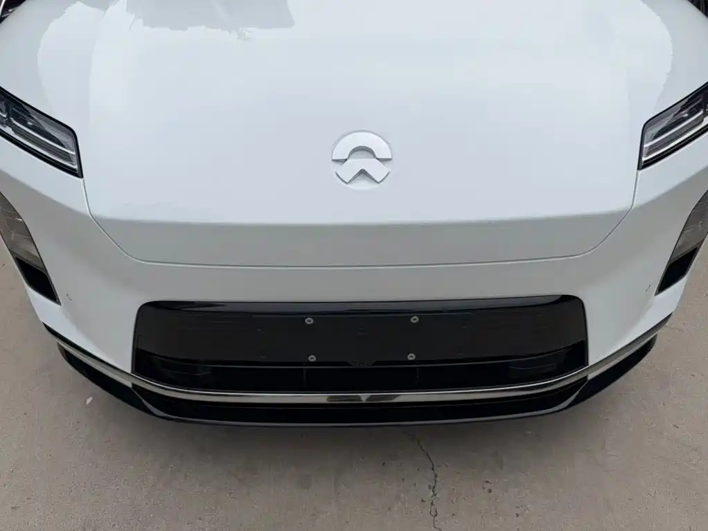 NIO ES8 — миниатюра 15