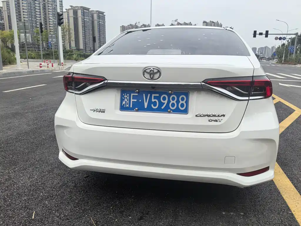 Toyota Corolla — миниатюра 6