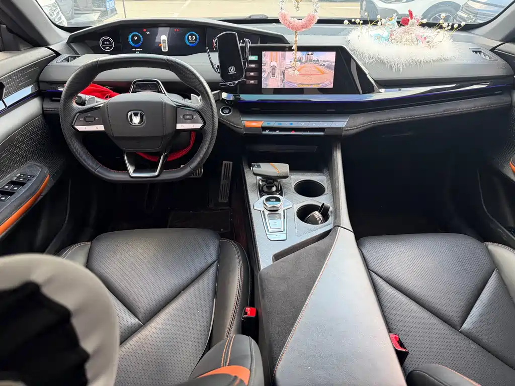 Changan UNI-V — миниатюра 5