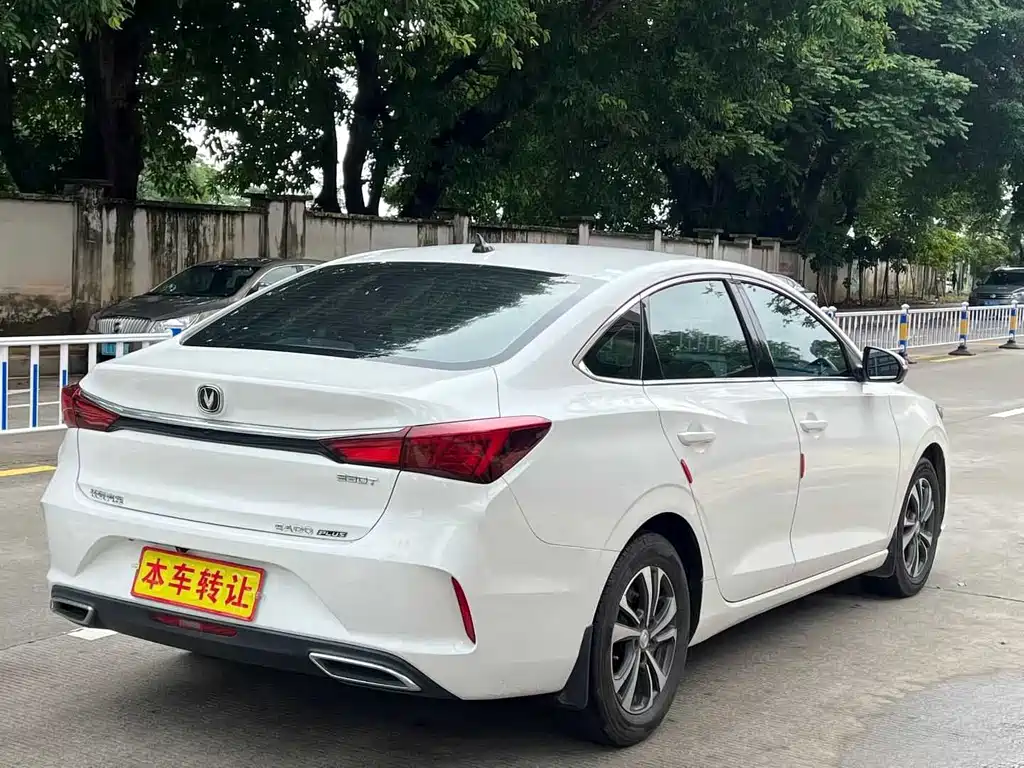 Changan Eado — миниатюра 7