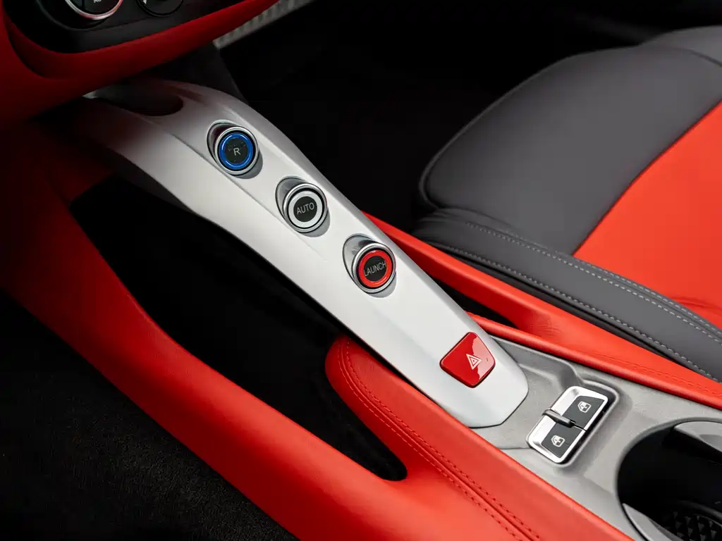 Ferrari F12berlinetta — миниатюра 10
