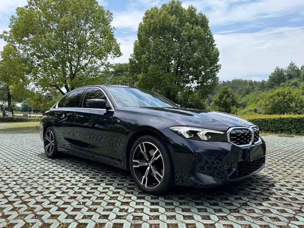 BMW 3 Series — миниатюра 3