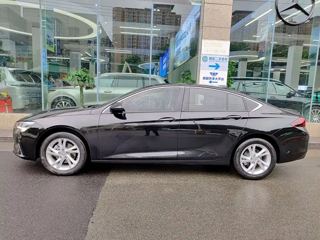 Buick Regal — миниатюра 3