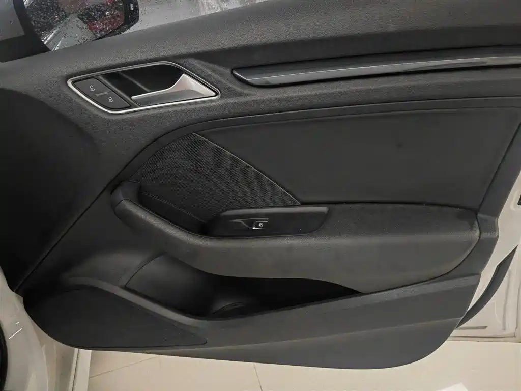 Audi A3 — миниатюра 9