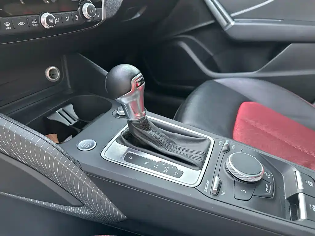 Audi Q2L — миниатюра 14