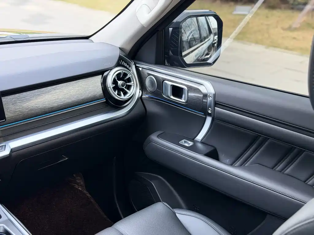 TANK TANK 400 NEW ENERGY