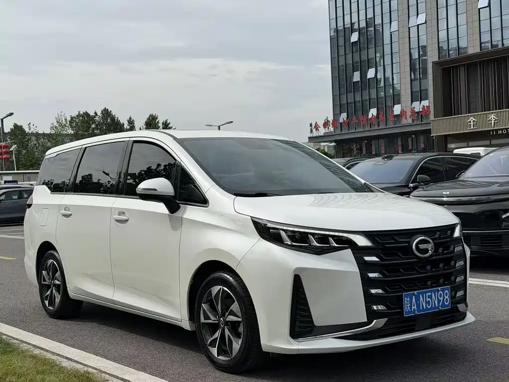 GAC Motor Trumpchi M6 — миниатюра 3