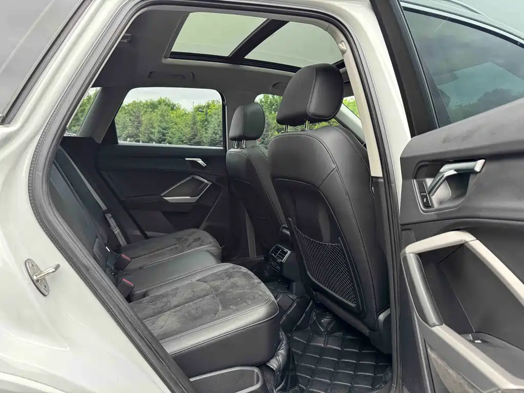 Audi Q3 — миниатюра 9