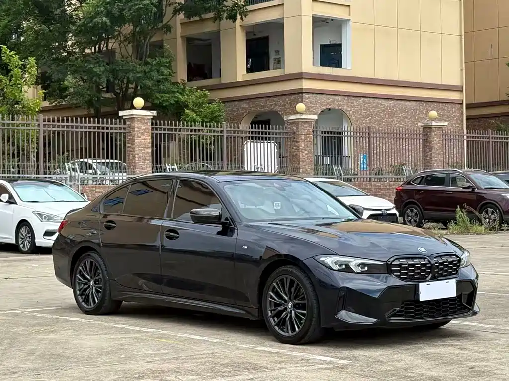 BMW 3 Series — миниатюра 3