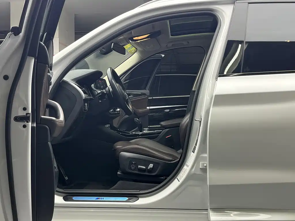 BMW X3 — миниатюра 14