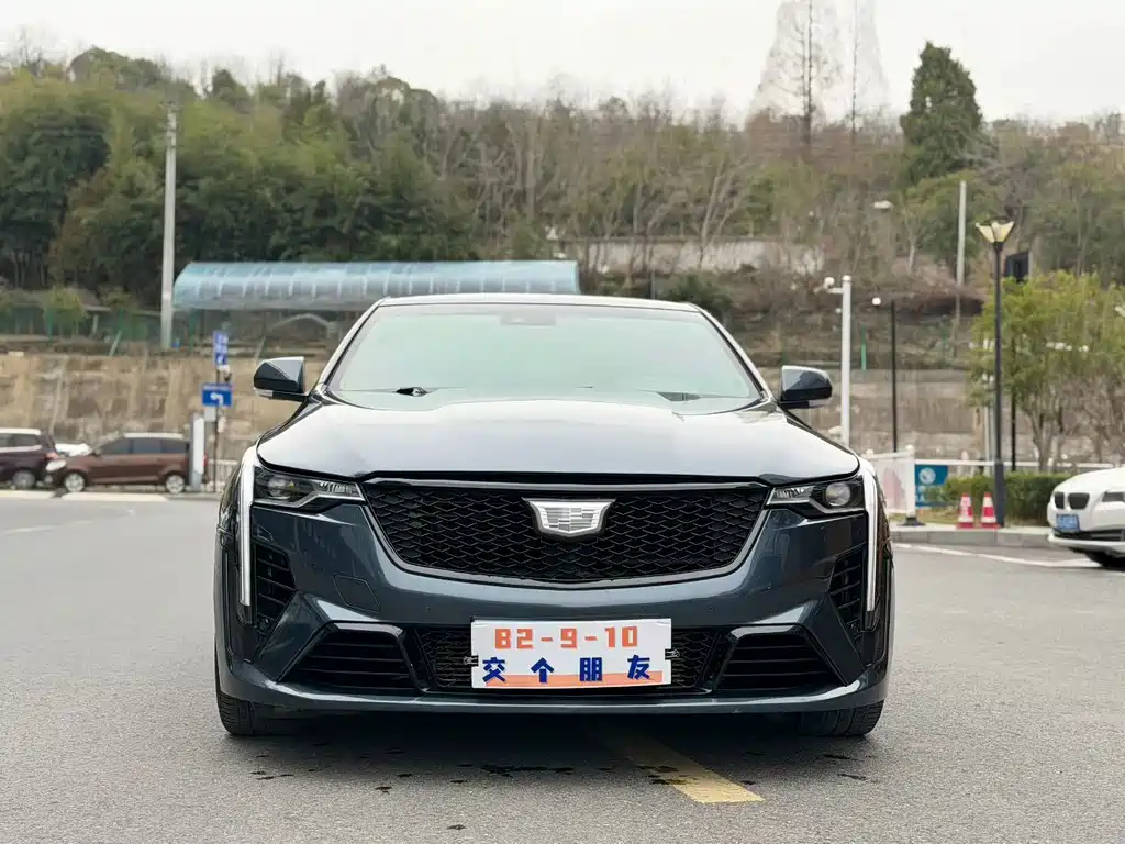 CADILLAC CT4