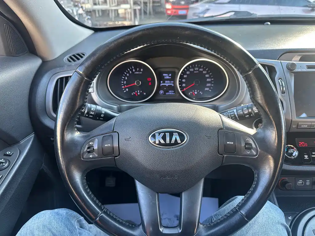 Kia Sportage — миниатюра 19