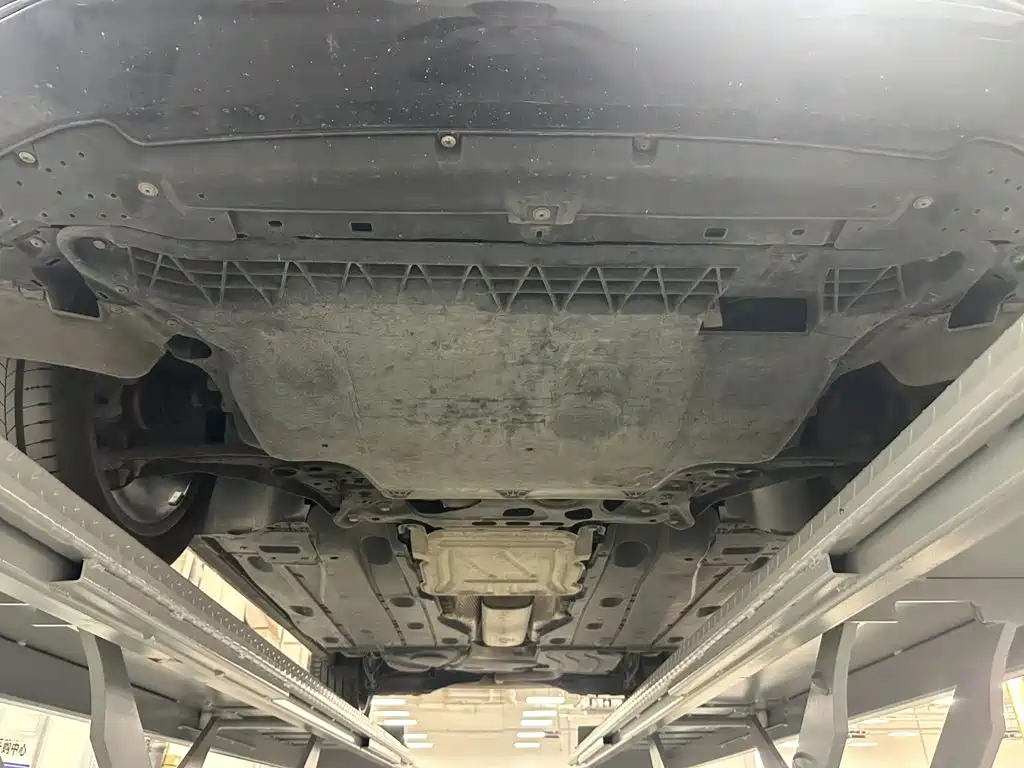 Audi Q2L — миниатюра 26