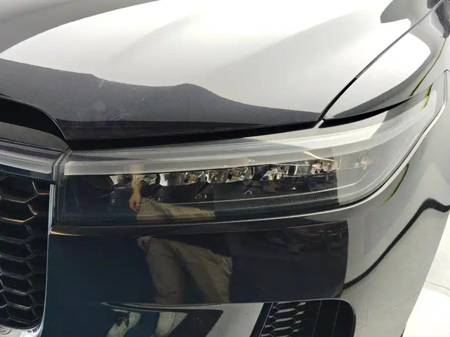 Li Auto Li ONE — миниатюра 5