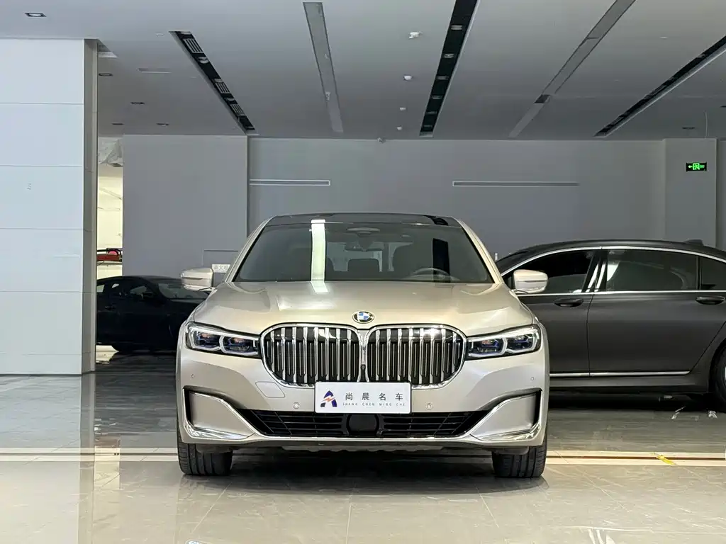 BMW 7 Series — миниатюра 2