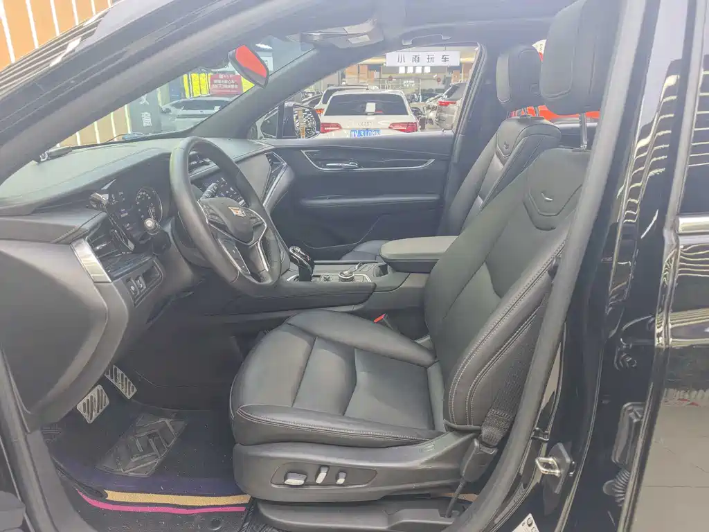 Cadillac XT5 2022 2.0T Luxury