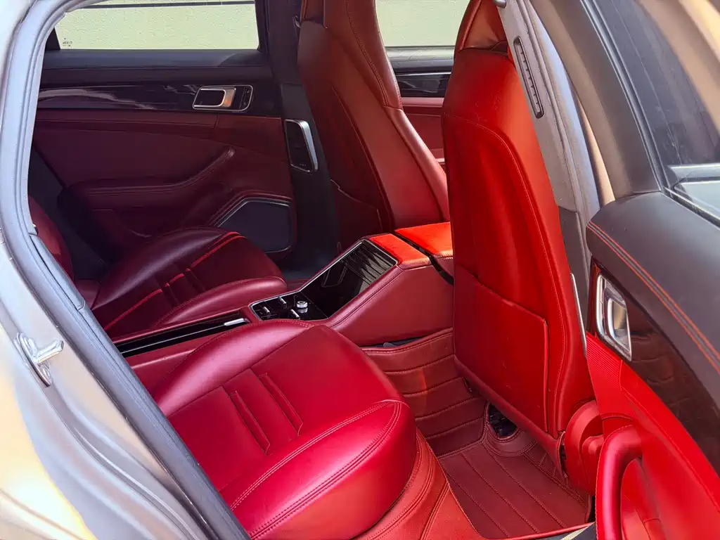 Porsche Panamera — миниатюра 10