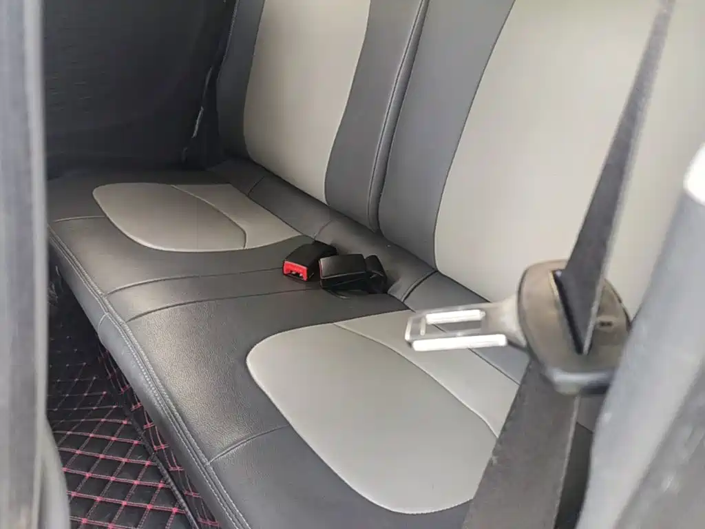 Wuling MINIEV — миниатюра 17
