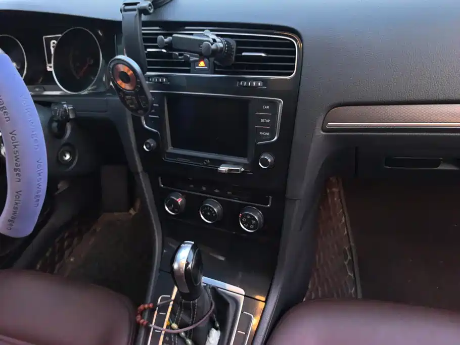 Volkswagen Golf — миниатюра 13
