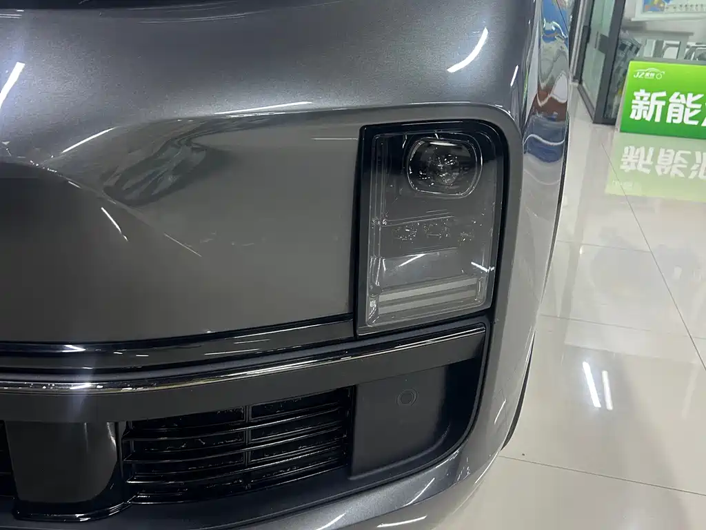 Li Auto Li L8 — миниатюра 11