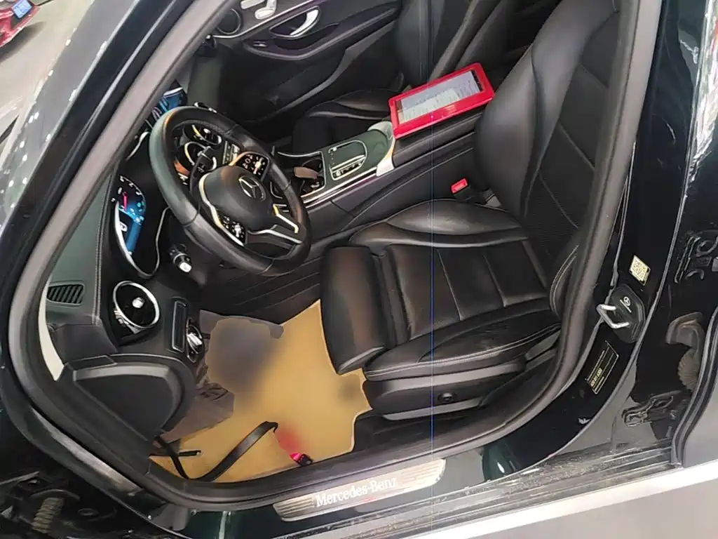 Mercedes-Benz C-Class — миниатюра 15