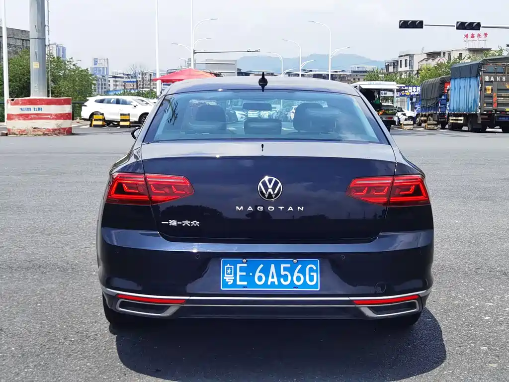 Volkswagen Magotan — миниатюра 6