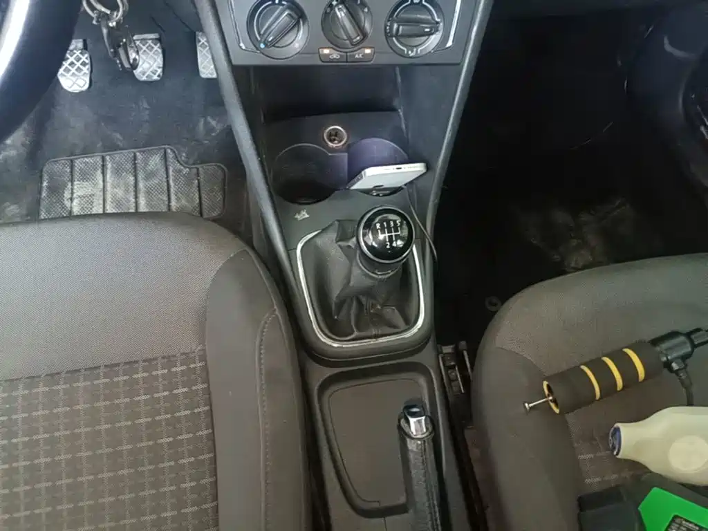 Volkswagen Polo — миниатюра 14