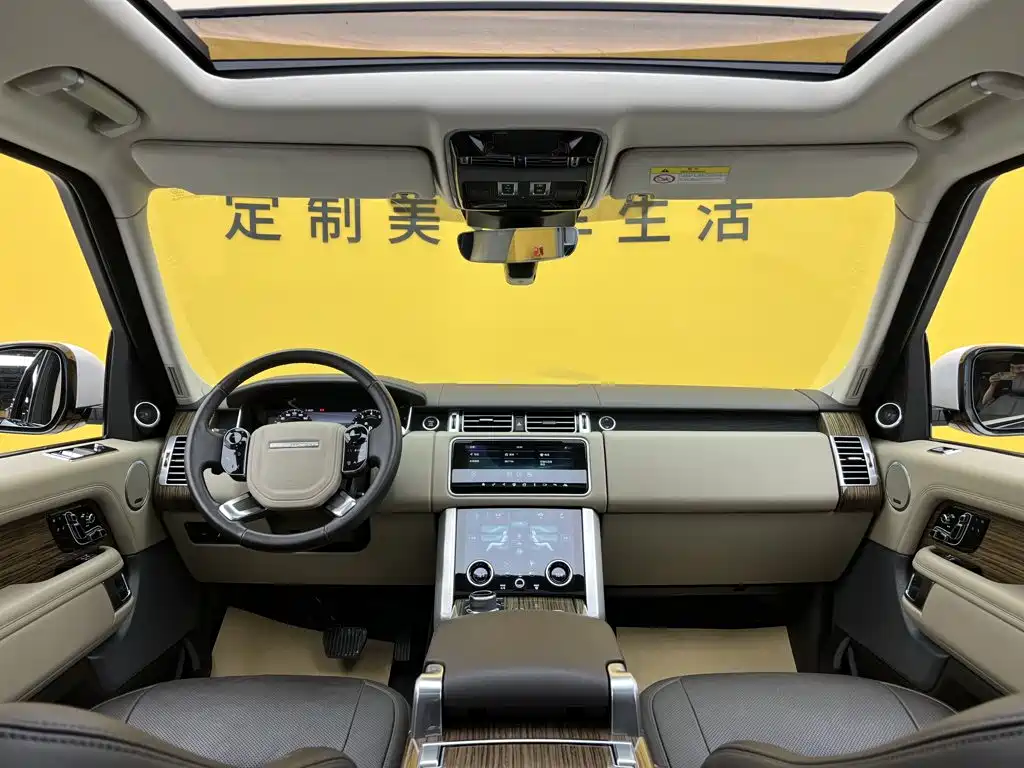 Land Rover Range Rover — миниатюра 13