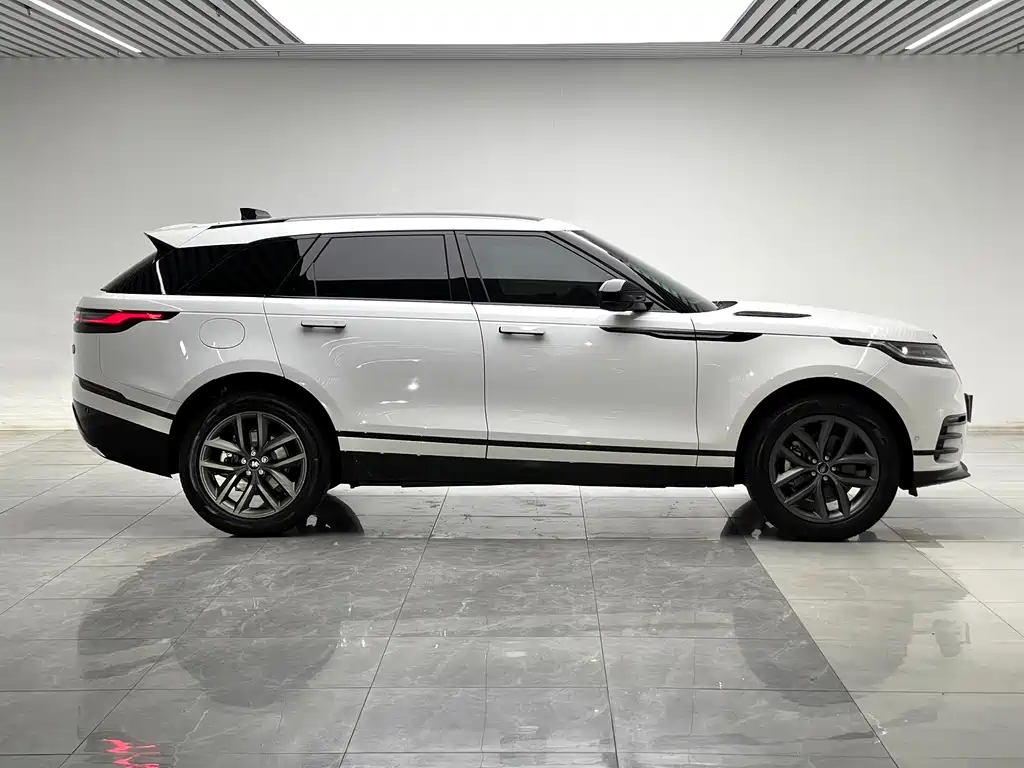 Land Rover Velar — миниатюра 8