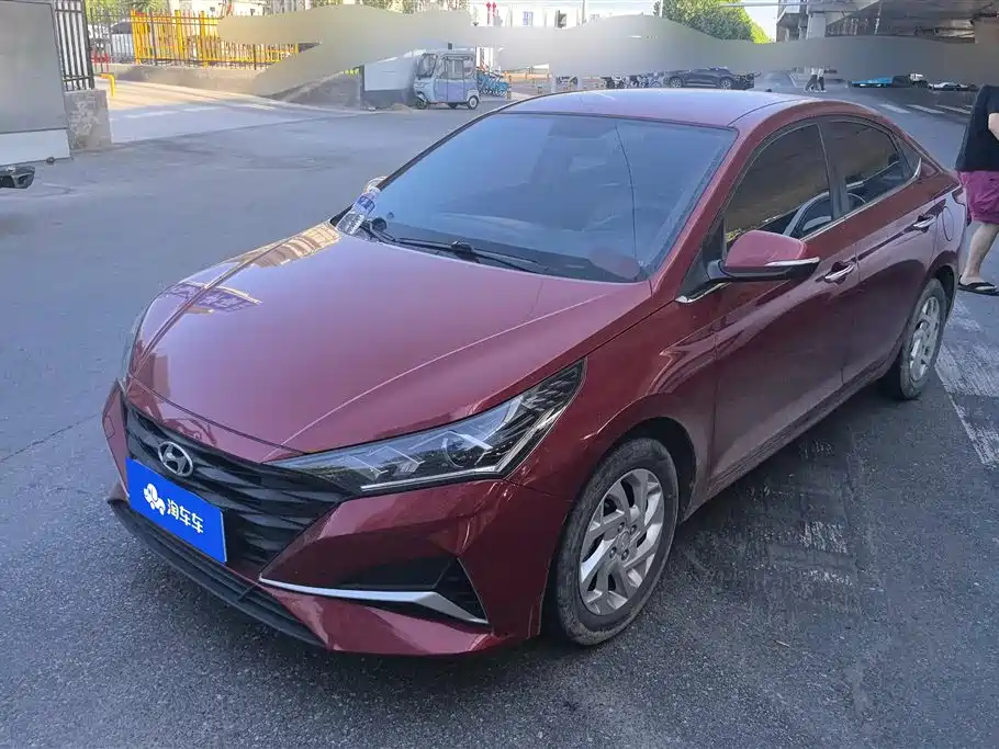 Купить Hyundai Verna