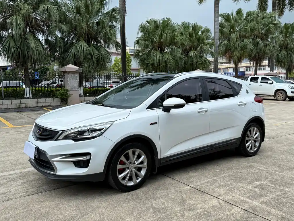 Купить Geely Emgrand GS
