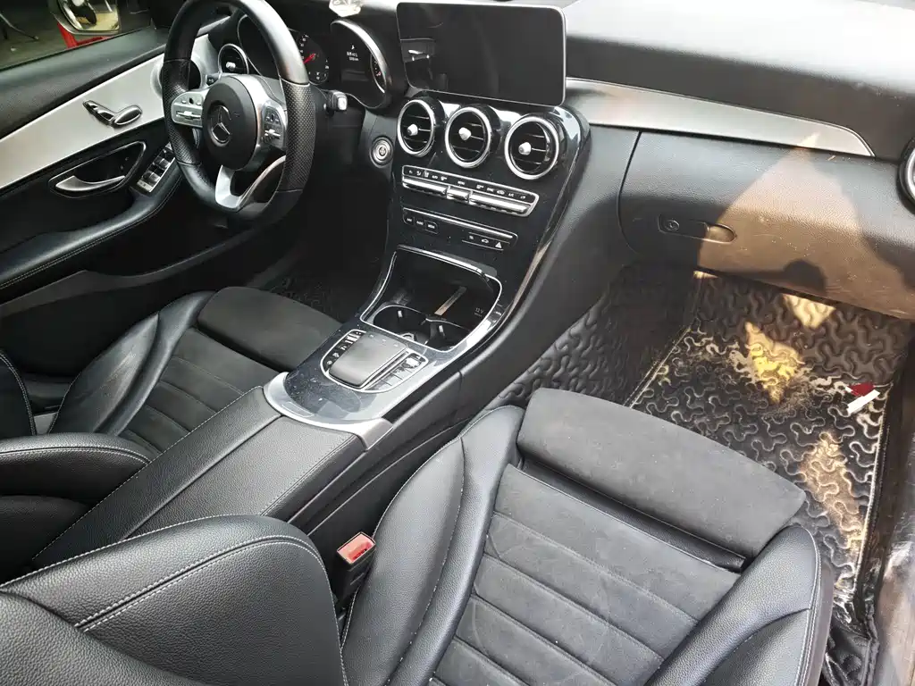 Mercedes-Benz C-Class — миниатюра 9