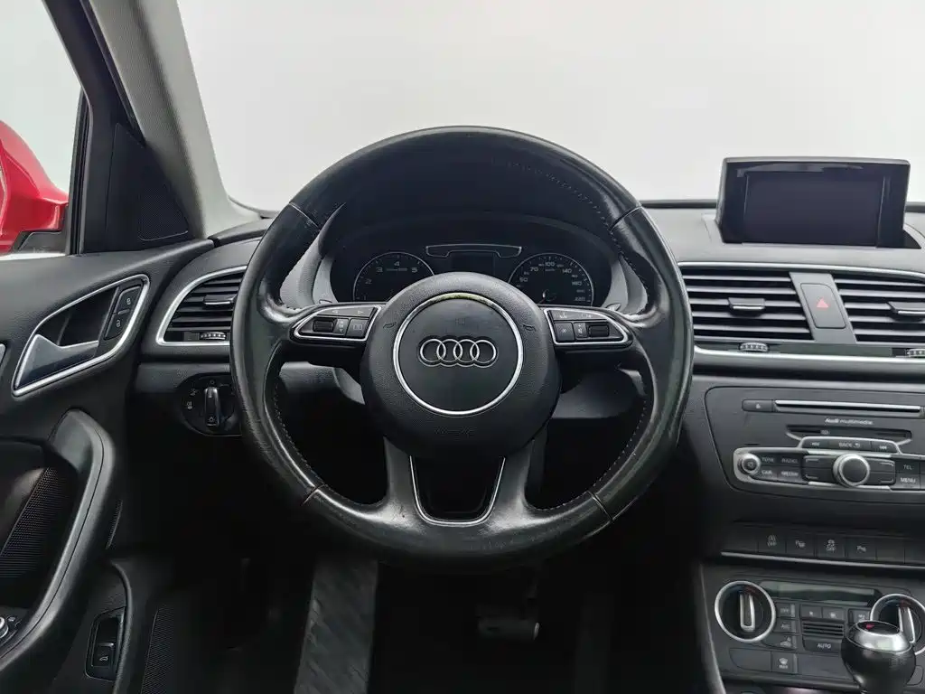 Audi Q3 — миниатюра 11