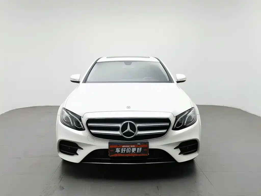 Mercedes-Benz E-Class — миниатюра 3