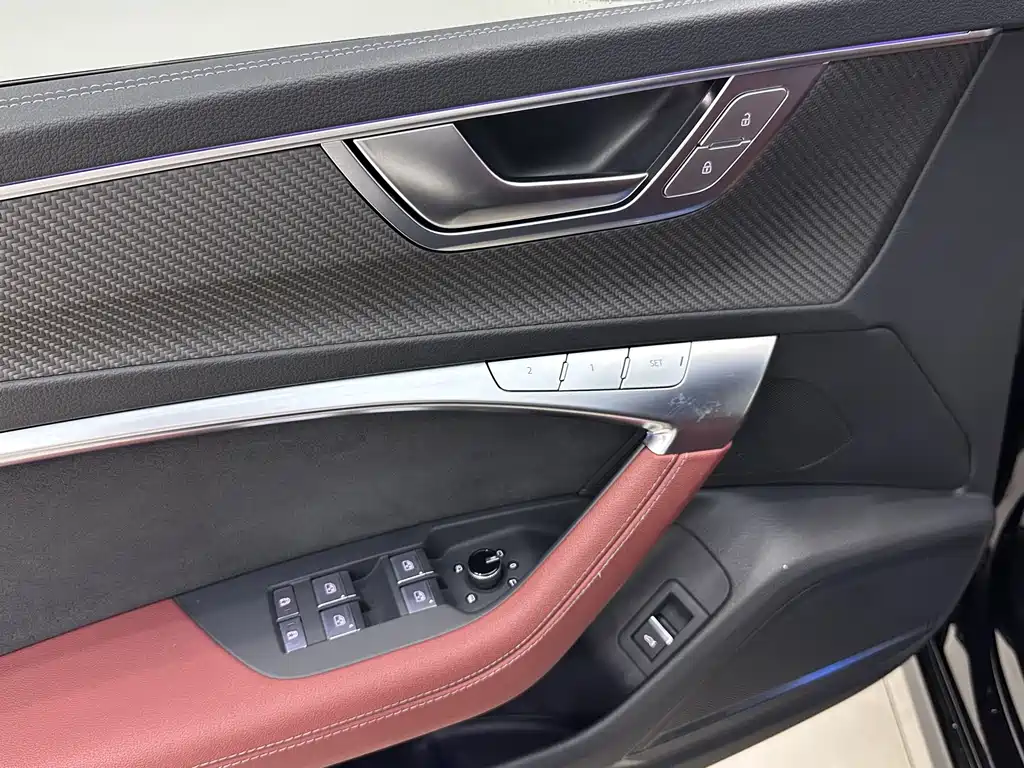 Audi A7L 2024 45 TFSI quattro S-line