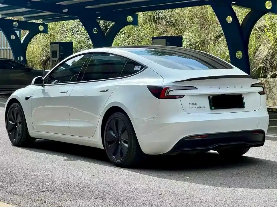 Tesla Model 3 — фотографии объявления, Фото 26
