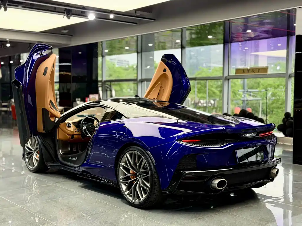 McLaren GT 2023 4.0T