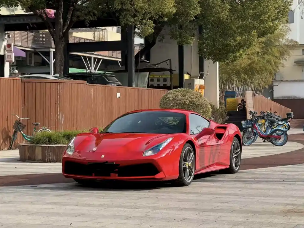 Ferrari 488 2017