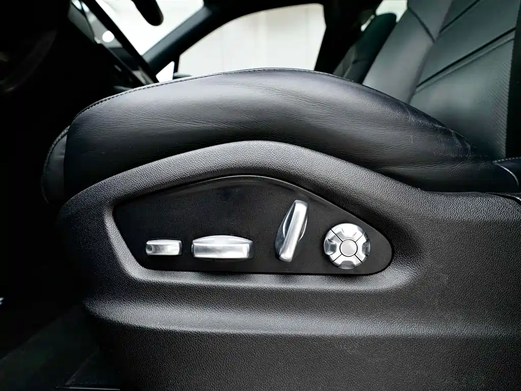 PORSCHE CAYENNE NEW ENERGY