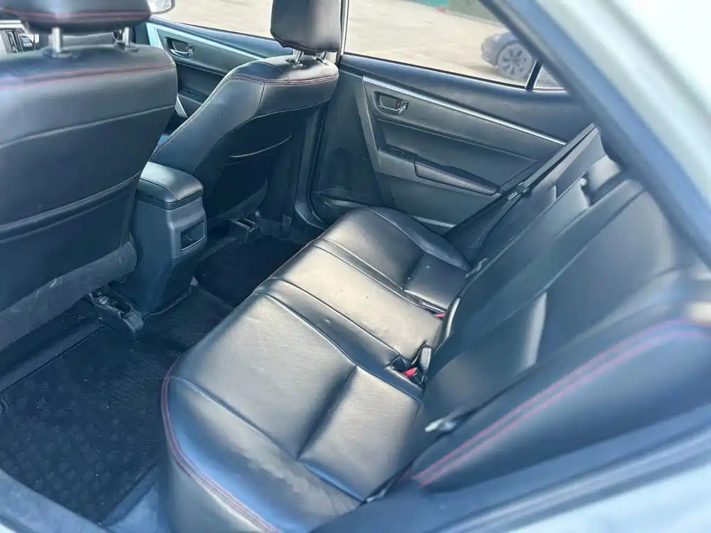 Toyota Corolla — миниатюра 10