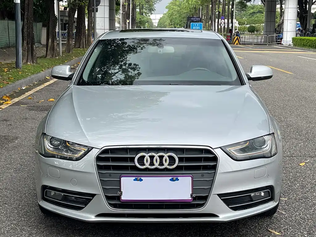 Audi A4L 2013 35 TFSI AT