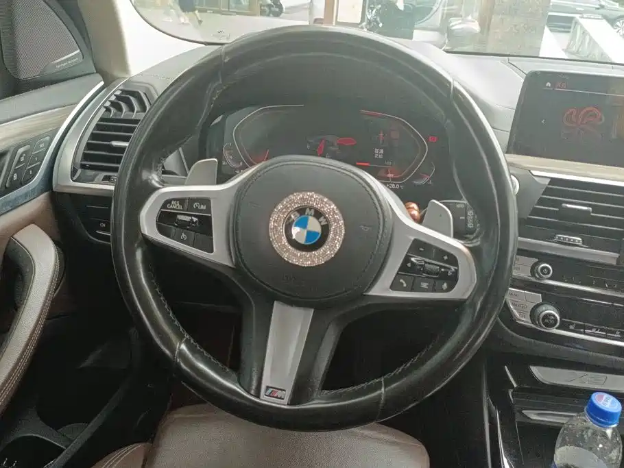 BMW X3 — миниатюра 15