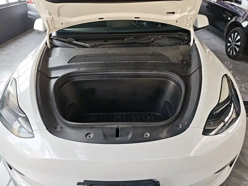 Tesla Model Y — фотографии объявления, Фото 20