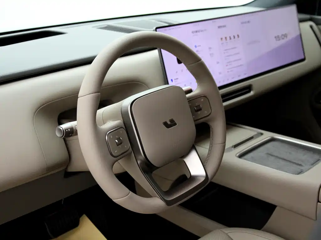 Li Auto Li L6 — миниатюра 12